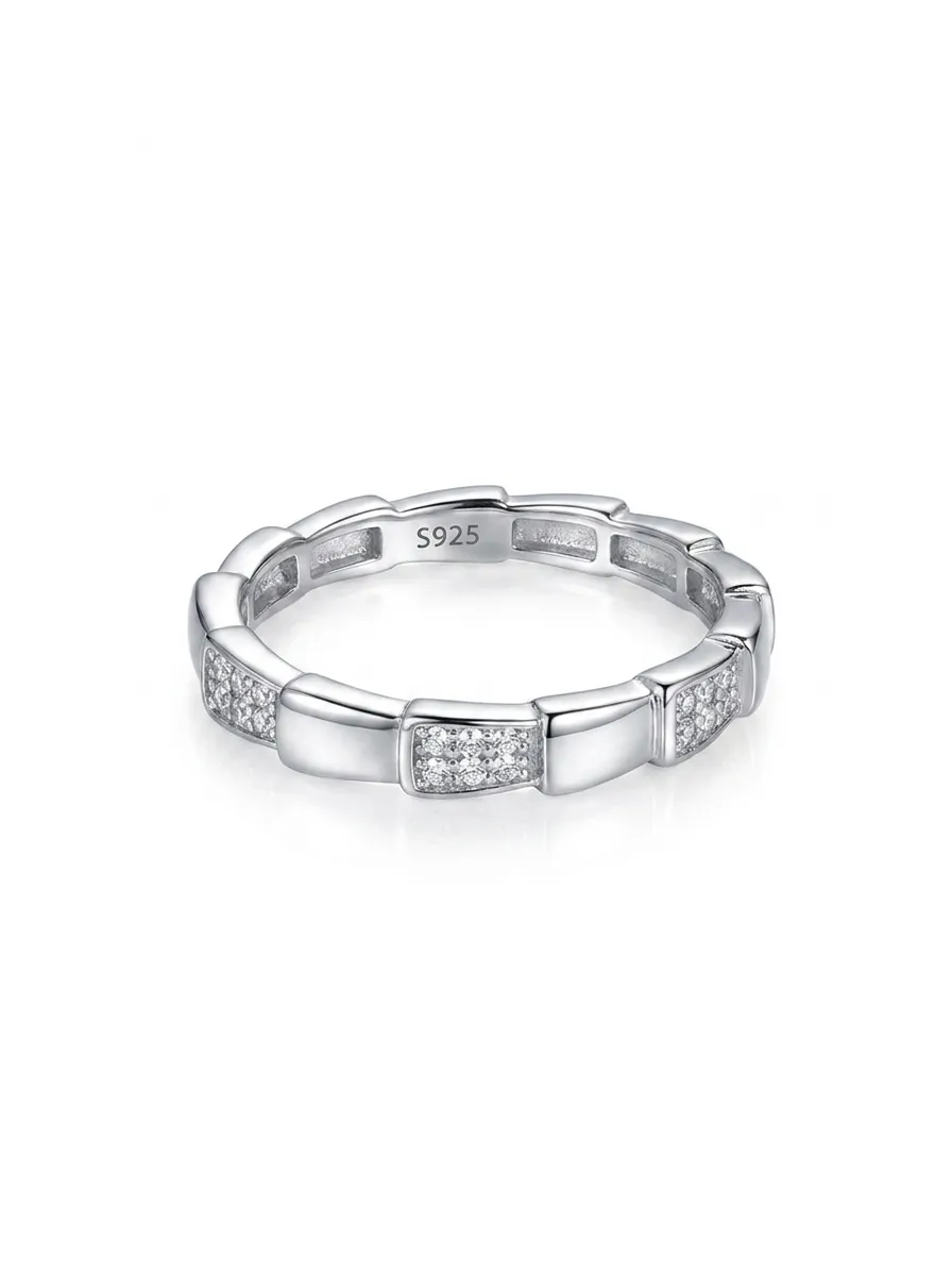 S925 Silver Moissanite Simple Snake Ring detail 2