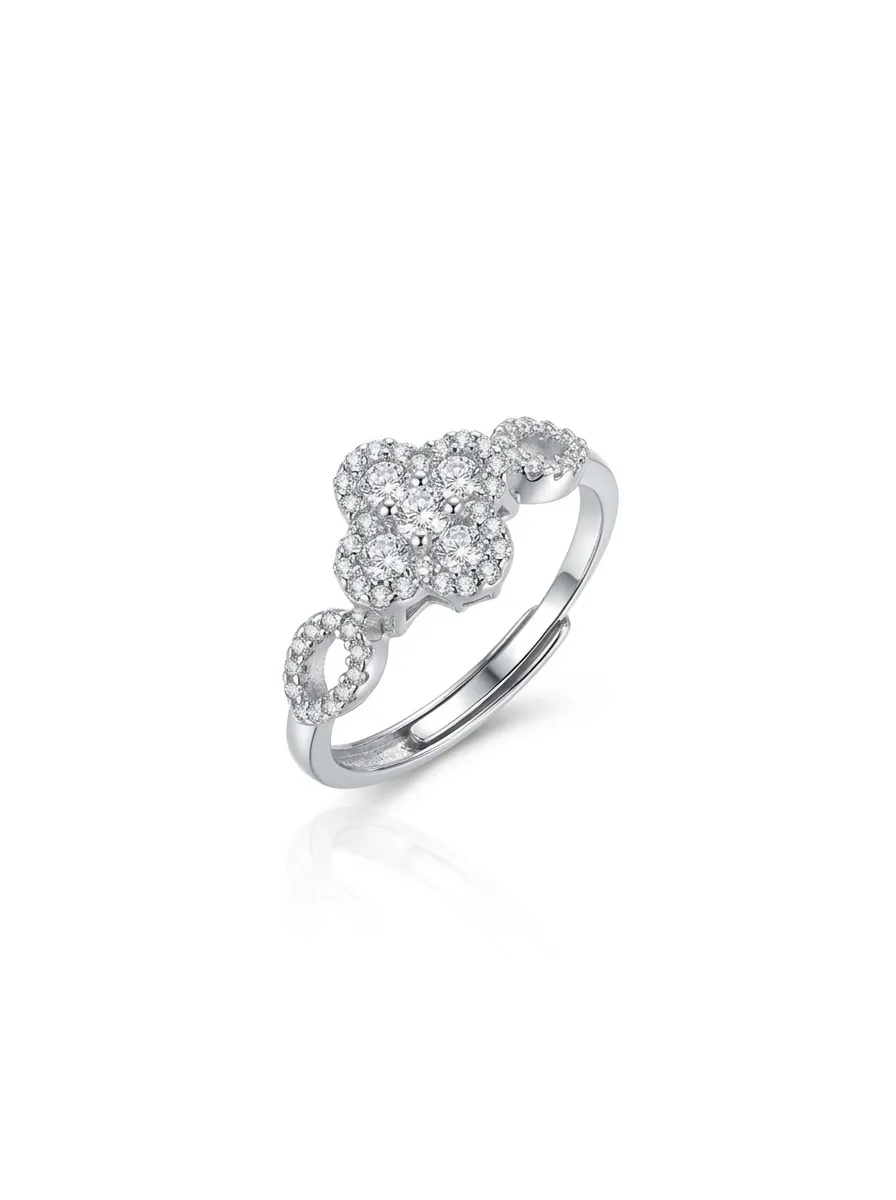 S925 Silver 0.8 Carat Moissanite Crown Ring detail 2