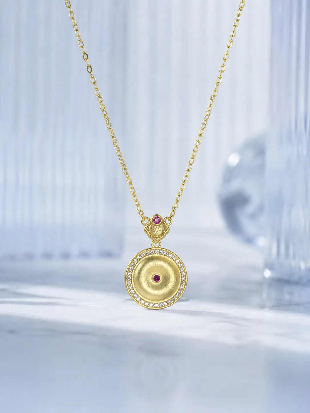 S925 Vintage Gold Round Gemstone Necklace detail 1