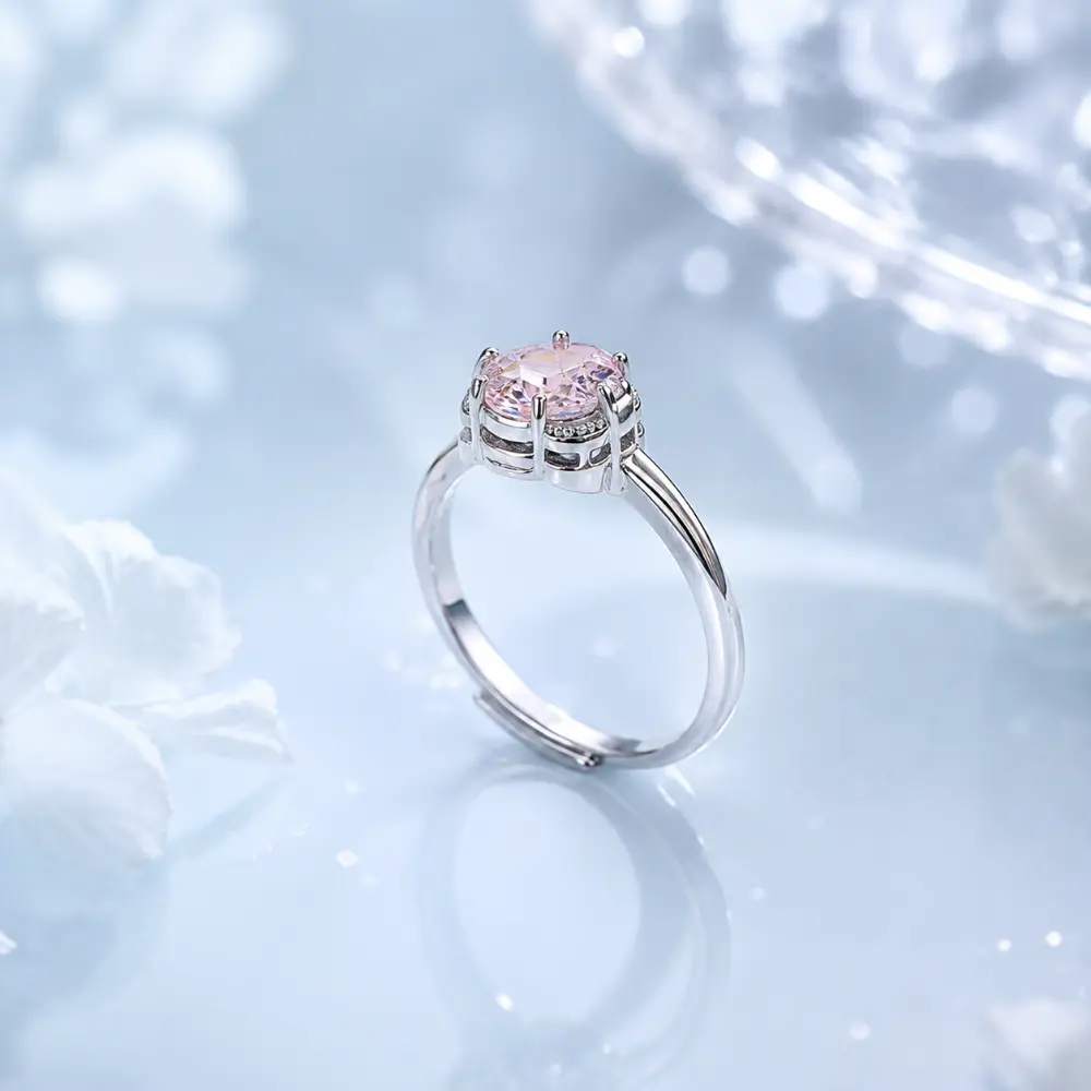 S925 Silver Rose Quartz Four-Leaf Clover Ring detail 2