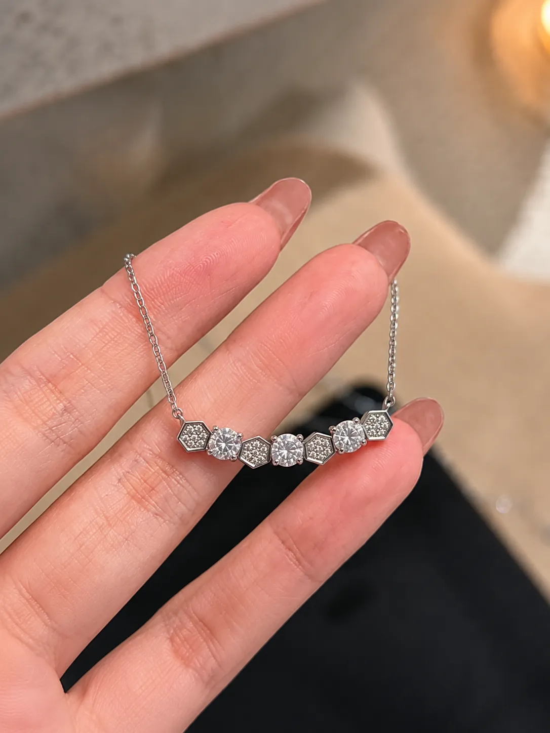 S925 Silver Hexagon Moissanite Necklace detail 1
