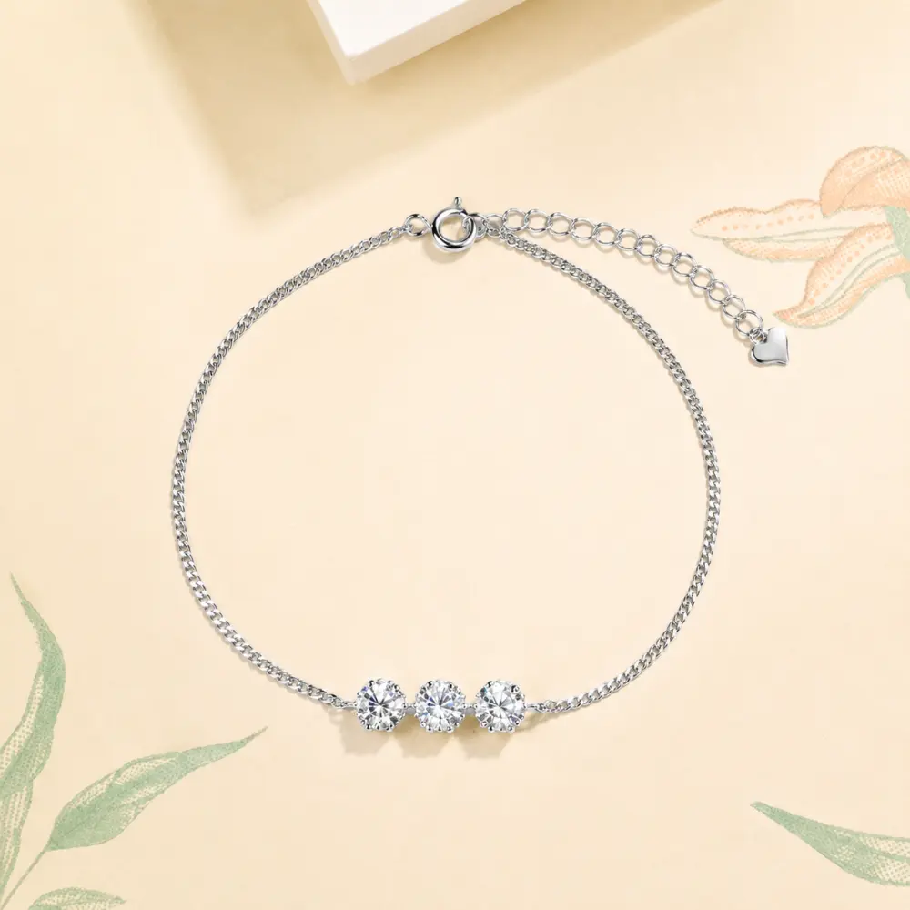 Simple Three-Diamond Adjustable Silver Bracelet detail 1