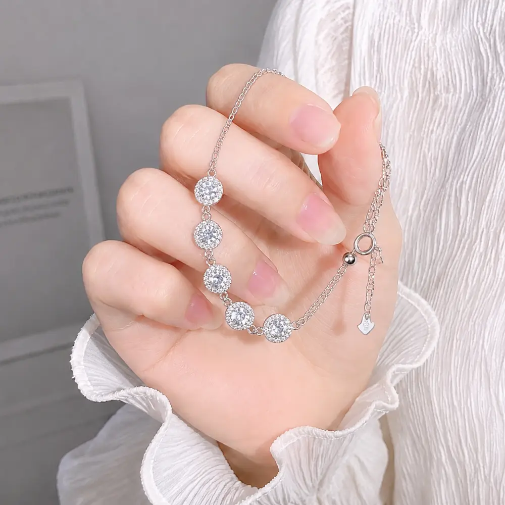 925 Silver Five-Round Diamond Bracelet detail 2