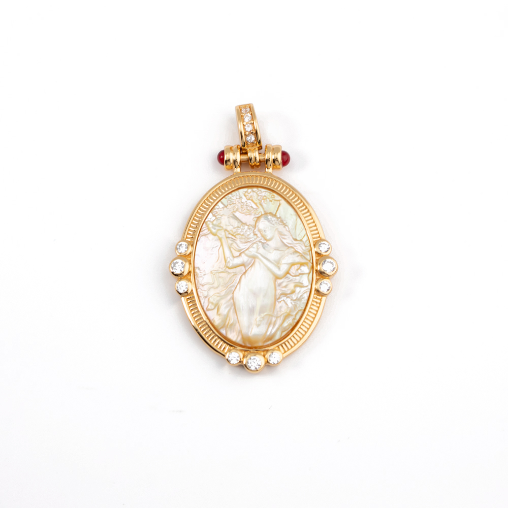 925 Silver Oval Golden Mother-of-Pearl Cameo Pendant with Red Stones and White Zircon