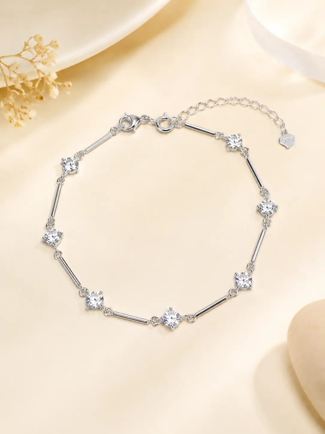 925 Silver Simple Rhinestone Bracelet detail 1