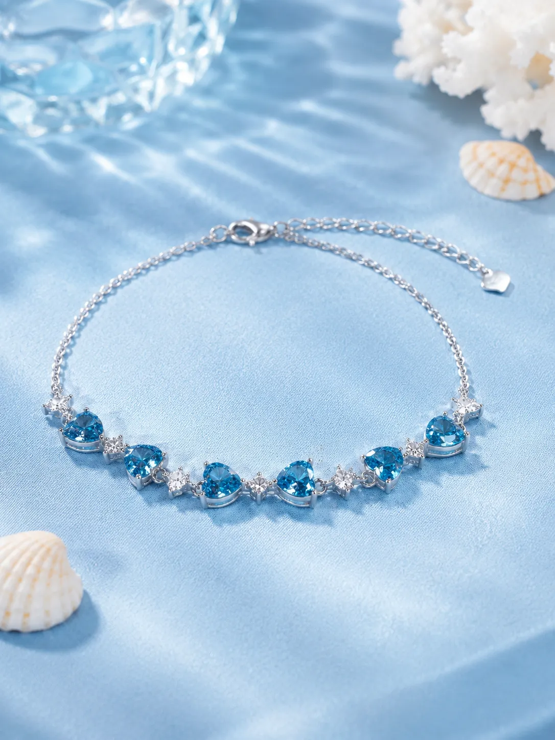 S925 Silver Blue Zircon Heart Bracelet detail 1