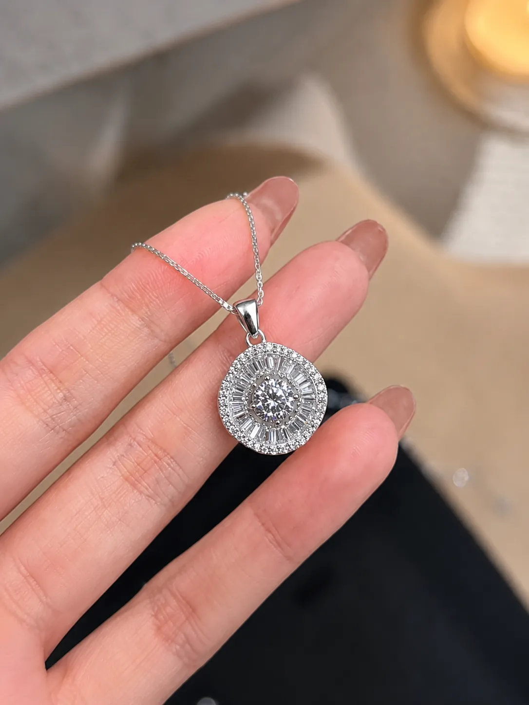 S925 silver exquisite trapezoidal zircon detail 1