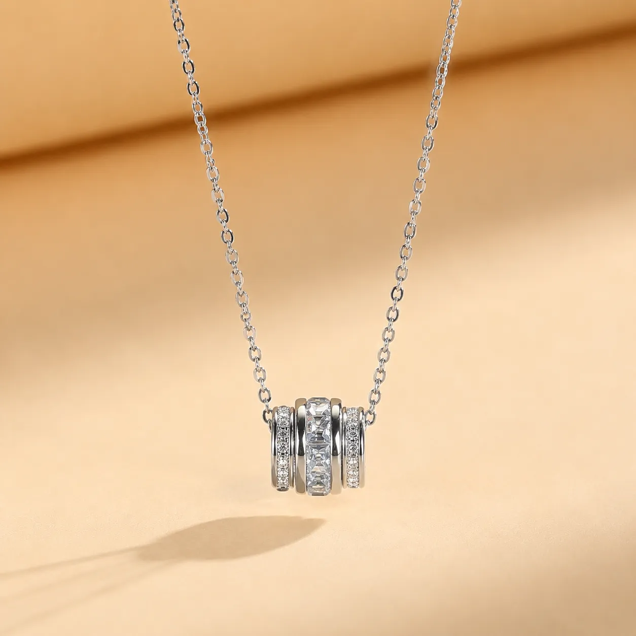 S925 Silver Diamond-Studded Multi-Ring Lucky Mossan Necklace detail 2