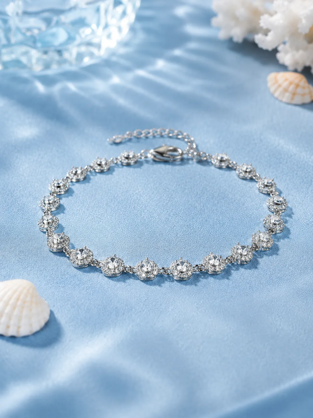S925 Silver Round Full Diamond Fashion Bracelet detail 2