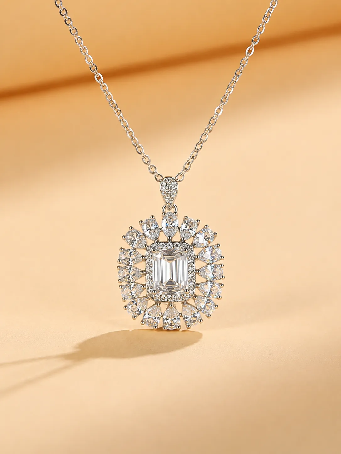 925 Silver Necklace with Waterdrop Surrounding Square Cubic Zirconia detail 2